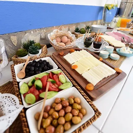 Otel Teos *
