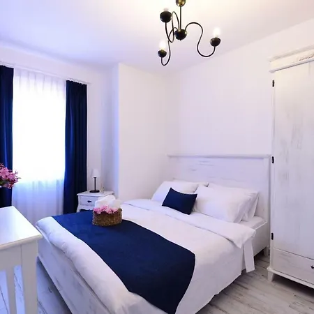 Otel Teos *
