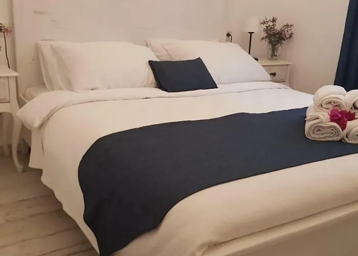 מלון Teos בוזקאדה